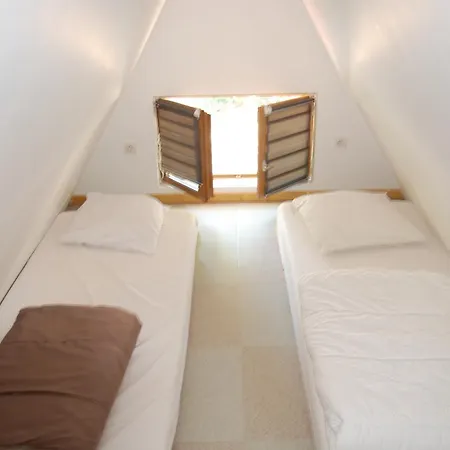 Camping La Licorne Campeggio Provins