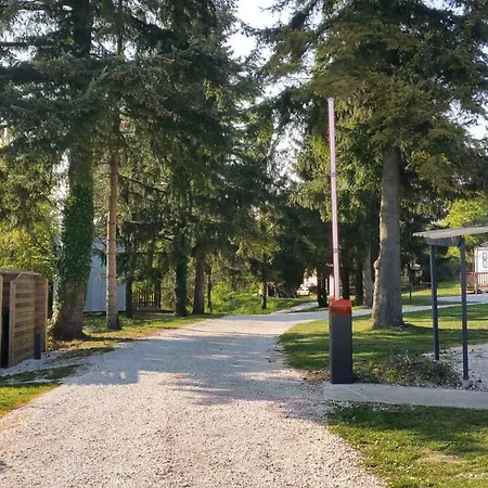 Camping La Licorne *